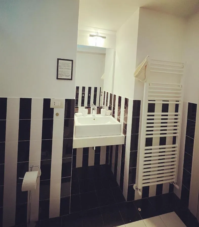 Hotel 211 Underground Viareggio Italien