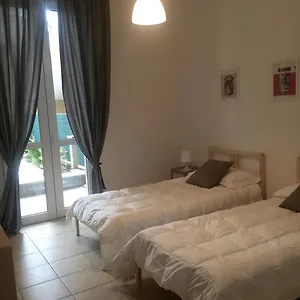 Italia Leonardo Bed & Breakfast